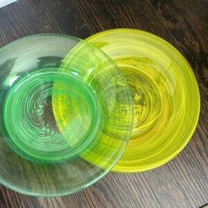 Pair of hand blown yellow and green glass 10-in plates